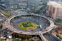 Traffic Circle from the Pearl 2